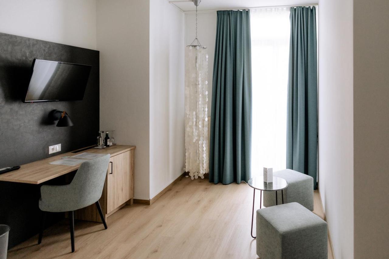 Hotel Am Fluss Нойбург ан дер Донау Екстериор снимка
