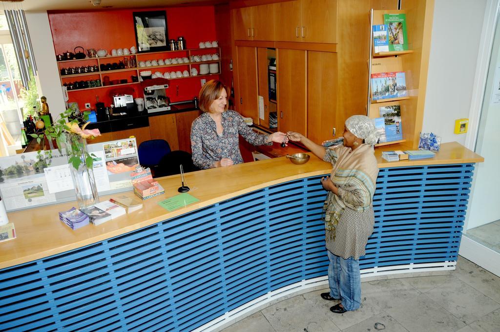 Hotel Am Fluss Нойбург ан дер Донау Екстериор снимка